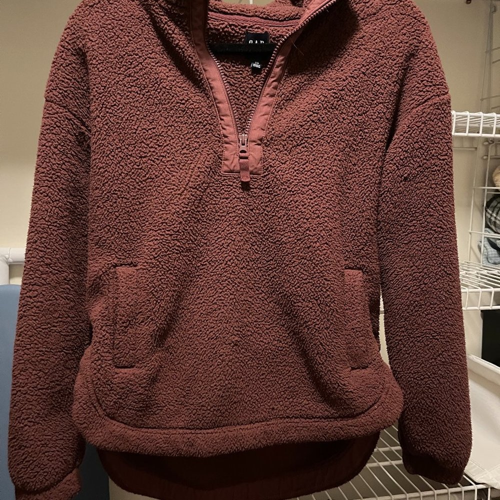 Gap Fuzzy Half Zip